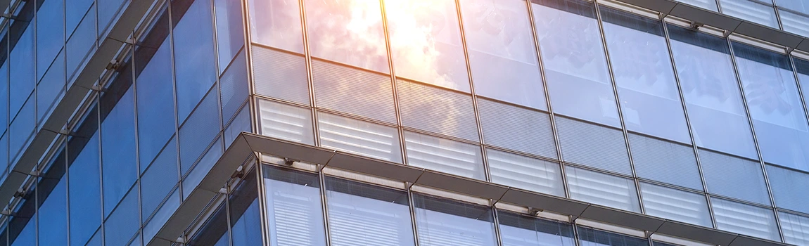 UV-Resistant Glass Experts in Pine Hills, FL